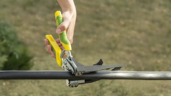 Степлер SIMES MOD 141 для фиксации трубки Степлер SIMES MOD 141 для фиксации трубки